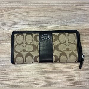 Coach brown leather zipper wallet